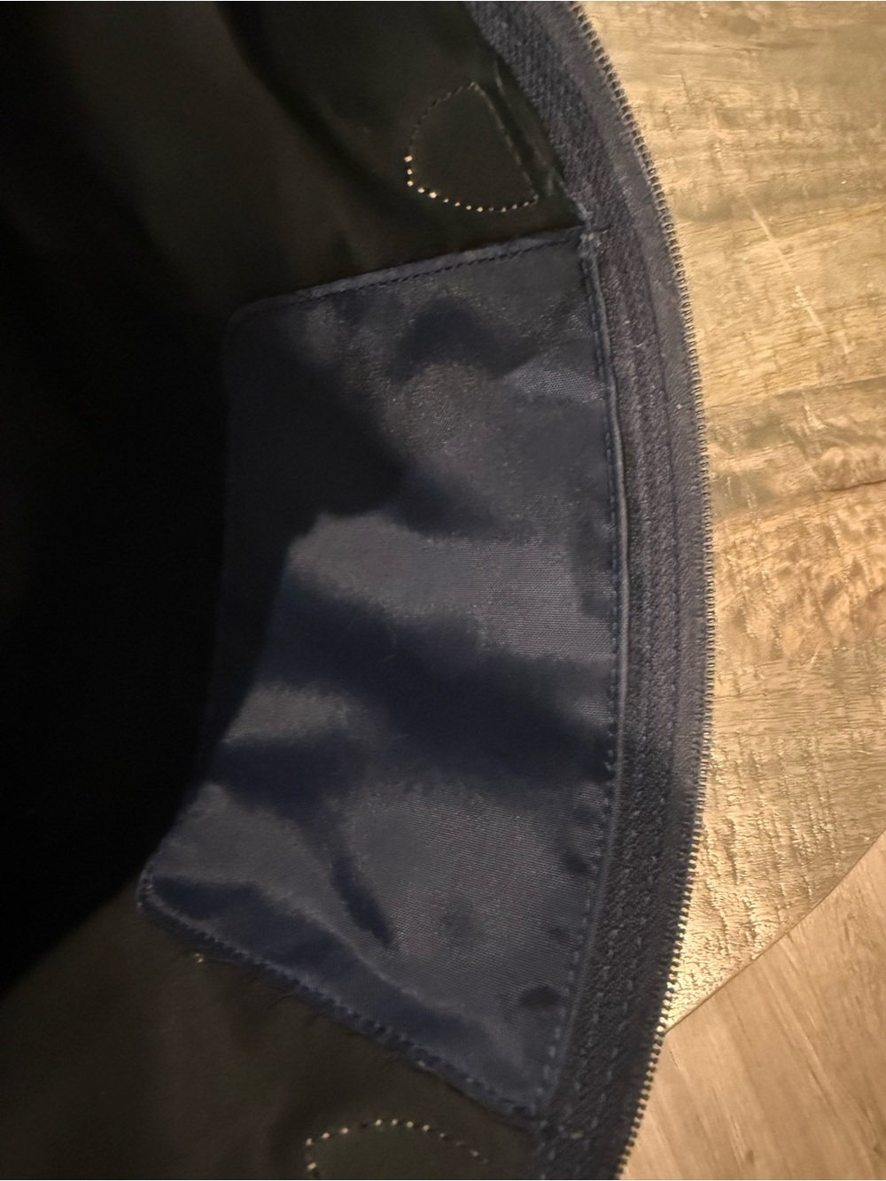 Longchamp Navy Nylon Large Le Pliage Tote with Brown Leather Trim - Picture 8 of 9